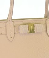 Salvatore Ferragamo（サルバトーレフェラガモ）トートバッグ ベージュ サイズ:- レディース/2200690972016