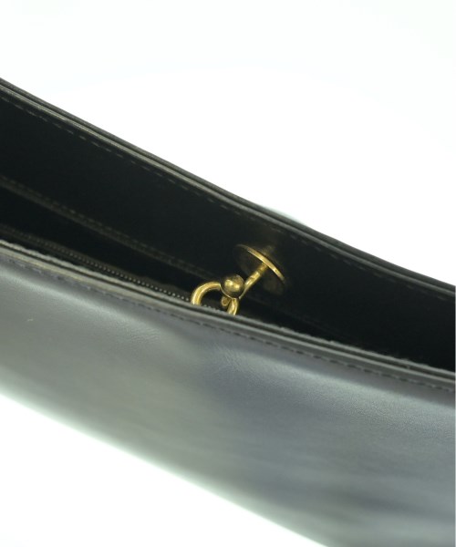 Salvatore Ferragamo（サルバトーレフェラガモ）ショルダーバッグ 黒 サイズ:- レディース/2200687073207