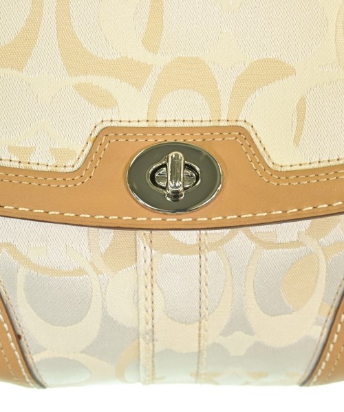 COACH（コーチ）ショルダーバッグ 白 サイズ:- レディース/2200633651053