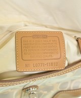 COACH（コーチ）ショルダーバッグ 白 サイズ:- レディース/2200633651053