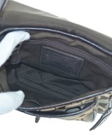 COACH（コーチ）ショルダーバッグ ベージュ サイズ:- レディース/2200598659545