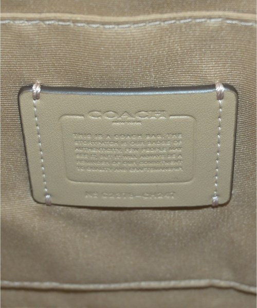 COACH（コーチ）ショルダーバッグ 白 サイズ:- レディース/2200609813034