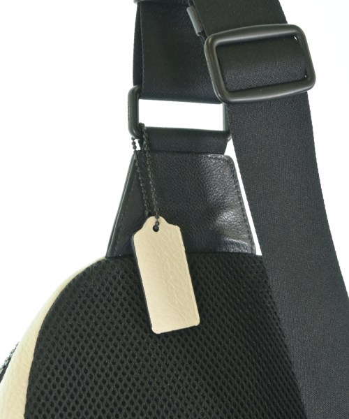 COACH（コーチ）ショルダーバッグ 紺 サイズ:- レディース/2200610751028