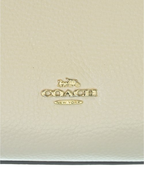 COACH（コーチ）ショルダーバッグ 白 サイズ:- レディース/2200619819095