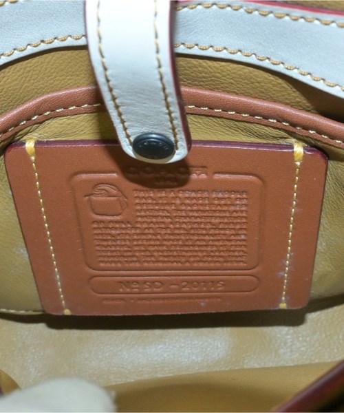 COACH（コーチ）ショルダーバッグ 白 サイズ:- レディース/2200619974190