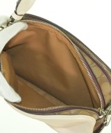 COACH（コーチ）ショルダーバッグ 白 サイズ:- レディース/2200603591990