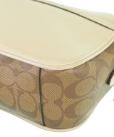 COACH（コーチ）ショルダーバッグ 白 サイズ:- レディース/2200603591990