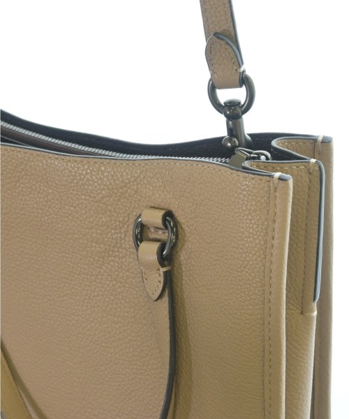 COACH（コーチ）ショルダーバッグ ベージュ サイズ:- レディース/2200607860955