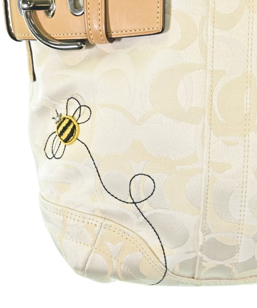 COACH（コーチ）ショルダーバッグ 白 サイズ:- レディース/2200697292049