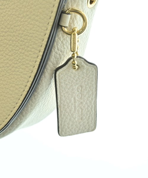 COACH（コーチ）ショルダーバッグ 白 サイズ:- レディース/2200715702604