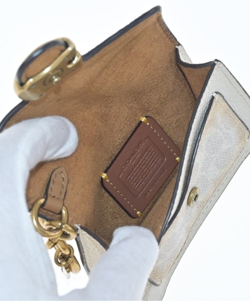 COACH（コーチ）キーケース・キーホルダー ベージュ サイズ:- レディース/2200715821107