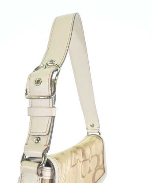 COACH（コーチ）ショルダーバッグ ベージュ サイズ:- レディース/2200716267645