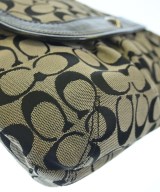 COACH（コーチ）ショルダーバッグ ベージュ サイズ:- レディース/2200718513429