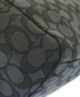 COACH（コーチ）ショルダーバッグ グレー サイズ:- レディース/2200718513542