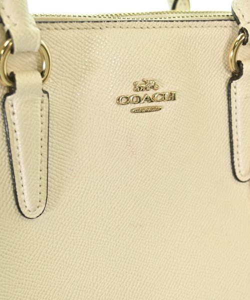 COACH（コーチ）ショルダーバッグ 白 サイズ:- レディース/2200718711047