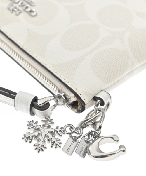 COACH（コーチ）ポーチ 白 サイズ:- レディース/2200645801064