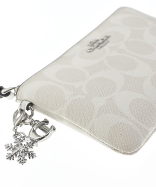 COACH（コーチ）ポーチ 白 サイズ:- レディース/2200645801064