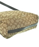 COACH（コーチ）ショルダーバッグ ベージュ サイズ:- レディース/2200708387184