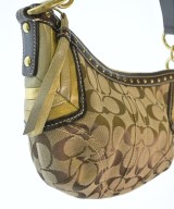 COACH（コーチ）ショルダーバッグ ベージュ サイズ:- レディース/2200709606437