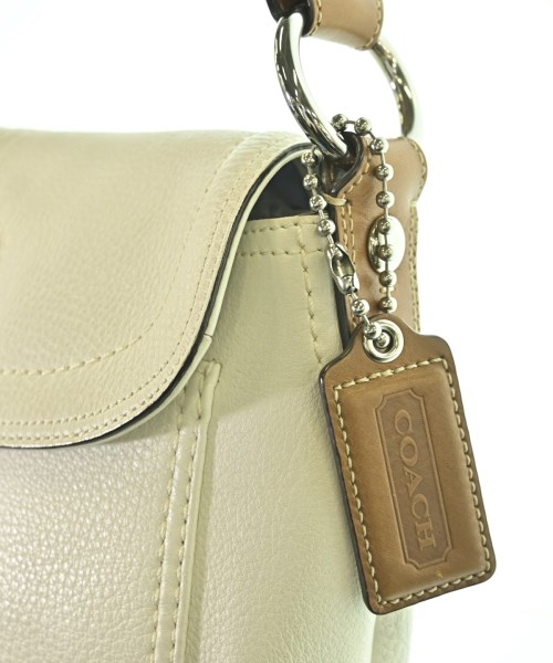 COACH（コーチ）ショルダーバッグ 白 サイズ:- レディース/2200721954196