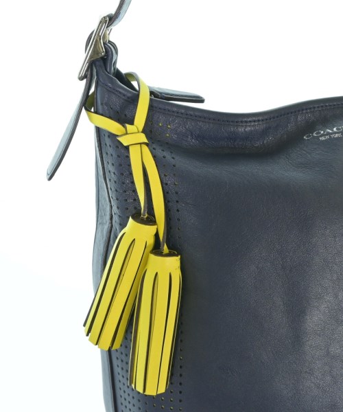 COACH（コーチ）ショルダーバッグ 紺 サイズ:- レディース/2200726682032