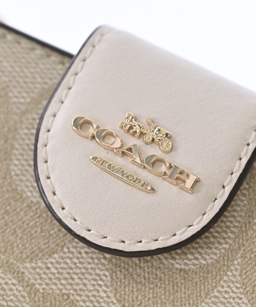 COACH（コーチ）財布・コインケース ベージュ サイズ:- レディース/2200726855627