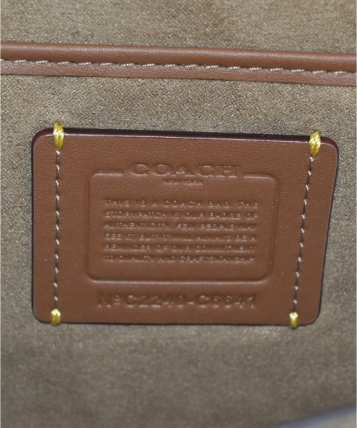 COACH（コーチ）ショルダーバッグ 白 サイズ:- レディース/2200727029133