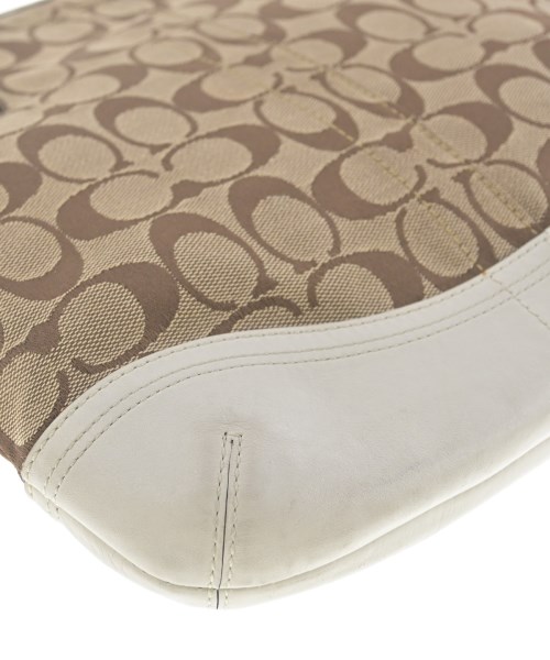 COACH（コーチ）ショルダーバッグ ベージュ サイズ:- レディース/2200684110059