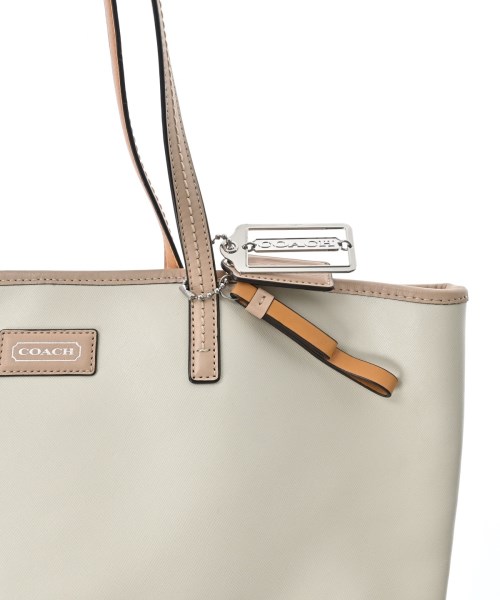 COACH（コーチ）トートバッグ 白 サイズ:- レディース/2200685032725
