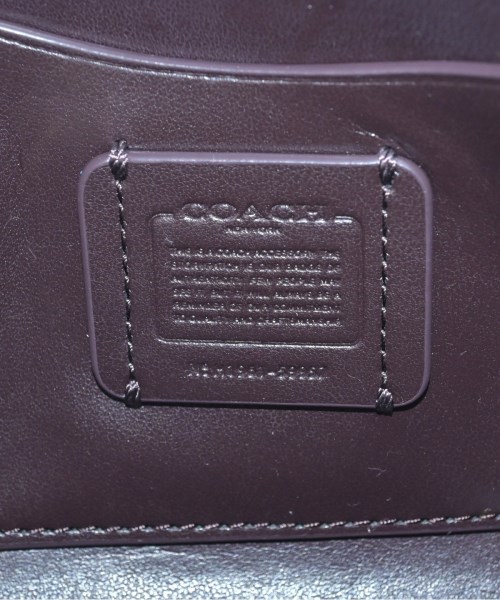 COACH（コーチ）ポーチ ゴールド サイズ:- レディース/2200680728173