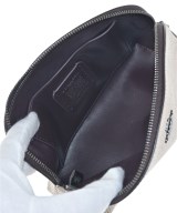COACH（コーチ）ポーチ ゴールド サイズ:- レディース/2200680728173