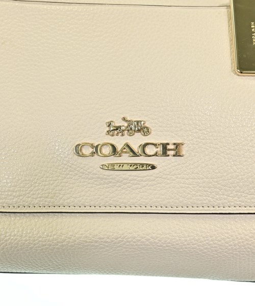 COACH（コーチ）ショルダーバッグ 白 サイズ:- レディース/2200682460064
