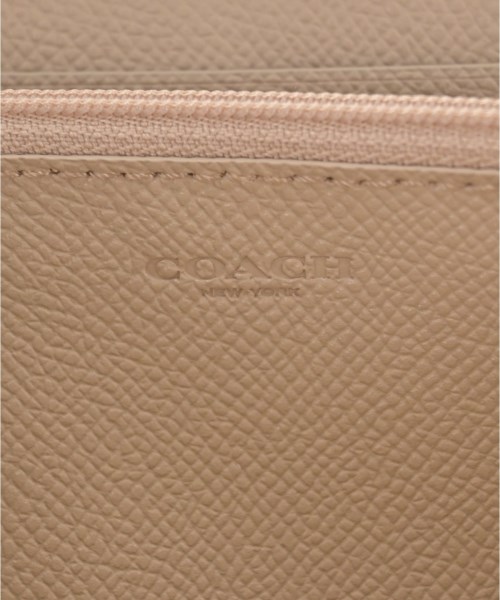 COACH（コーチ）財布・コインケース ベージュ サイズ:- レディース/2200685602119