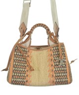 TOD'S（トッズ）ハンドバッグ ベージュ サイズ:- レディース/2200639173023