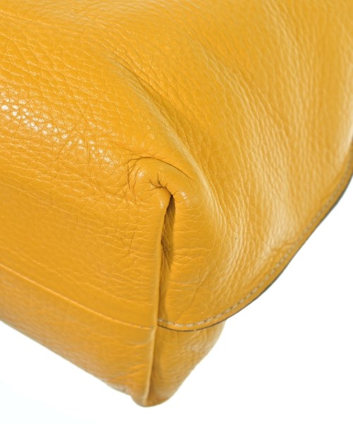TOD'S（トッズ）ショルダーバッグ 黄 サイズ:- レディース/2200607949100