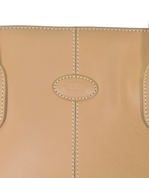 TOD'S（トッズ）ハンドバッグ ベージュ サイズ:- レディース/2200698939059