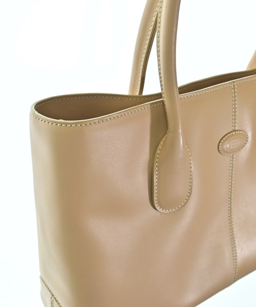 TOD'S（トッズ）ハンドバッグ ベージュ サイズ:- レディース/2200698939059