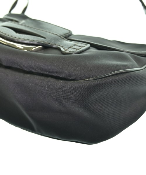 TOD'S（トッズ）ショルダーバッグ 黒 サイズ:- レディース/2200656859870