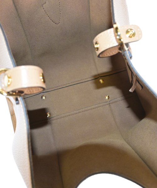 TOD'S（トッズ）ハンドバッグ ベージュ サイズ:- レディース/2200660766034
