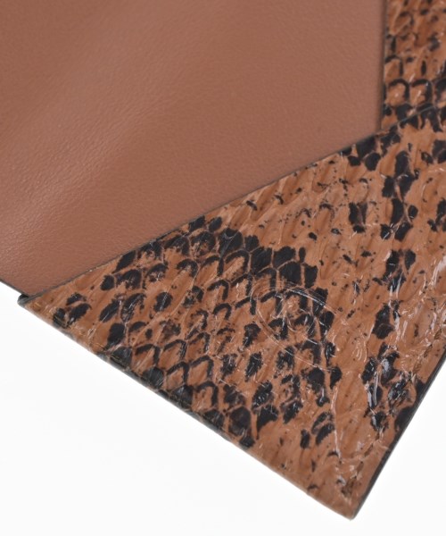 TOD'S（トッズ）カードケース 茶 サイズ:- レディース/2200660853062