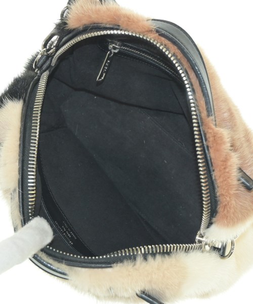 TOD'S（トッズ）ハンドバッグ ベージュ サイズ:- レディース/2200638724912