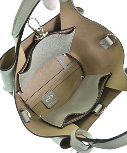 TOD'S（トッズ）ショルダーバッグ 緑 サイズ:- レディース/2200666350114