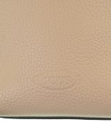 TOD'S（トッズ）ショルダーバッグ ベージュ サイズ:- レディース/2200719877070