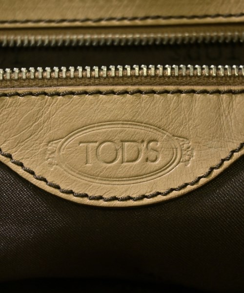 TOD'S（トッズ）ショルダーバッグ ベージュ サイズ:- レディース/2200719517020