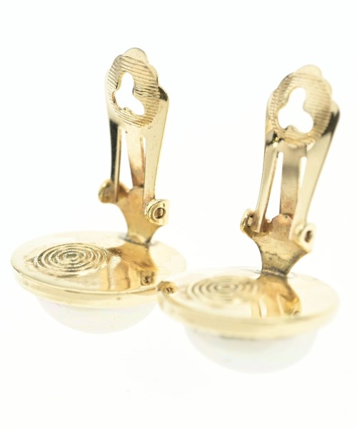 Christian Dior（クリスチャンディオール）ピアス・イヤリング 白 サイズ:- レディース/2200626994112