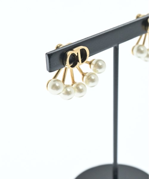 Christian Dior（クリスチャンディオール）ピアス 白 サイズ:- レディース/2200605150119