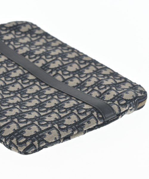 Christian Dior（クリスチャンディオール）ポーチ グレー サイズ:- レディース/2200609327098