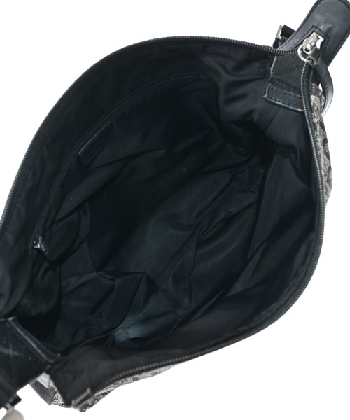 Christian Dior（クリスチャンディオール）ショルダーバッグ 黒 サイズ:- レディース/2200693773184