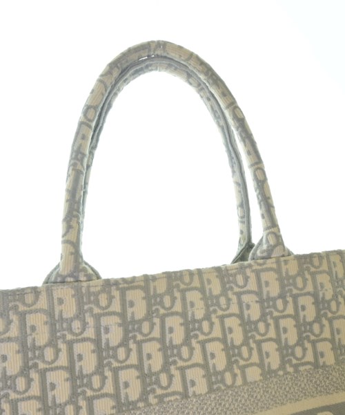 Christian Dior（クリスチャンディオール）ショルダーバッグ ベージュ サイズ:- レディース/2200700098910