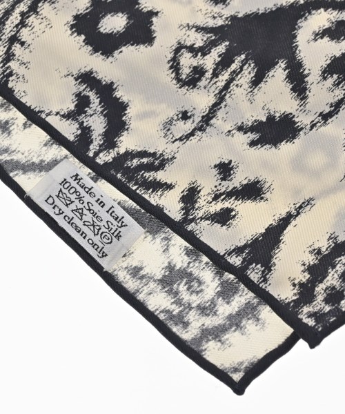 Christian Dior（クリスチャンディオール）バンダナ・スカーフ 白 サイズ:- レディース/2200657346195